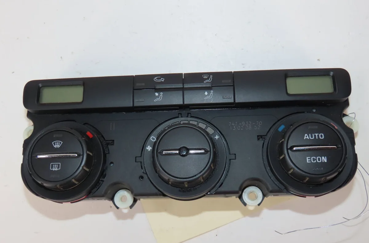 Commande de chauffage Skoda OCTAVIA II Combi (1Z5) 1.9 tdi (2004-2010) occasion
