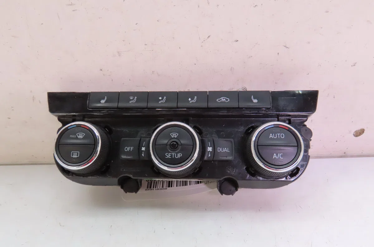 Commande de chauffage Skoda OCTAVIA III Combi (5E5, 5E6) 2.0 tdi (2012-2020) occasion
