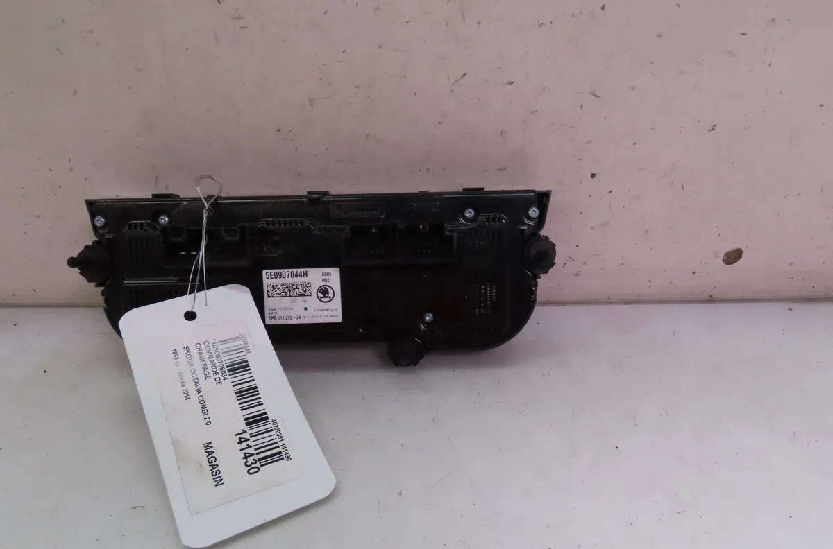 Commande de chauffage Skoda OCTAVIA III Combi (5E5, 5E6) 2.0 tdi (2012-2020) occasion