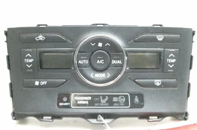 Commande de chauffage Toyota AURIS (_E15_) 2.0 d-4d (ade150_) (2006-2012) occasion