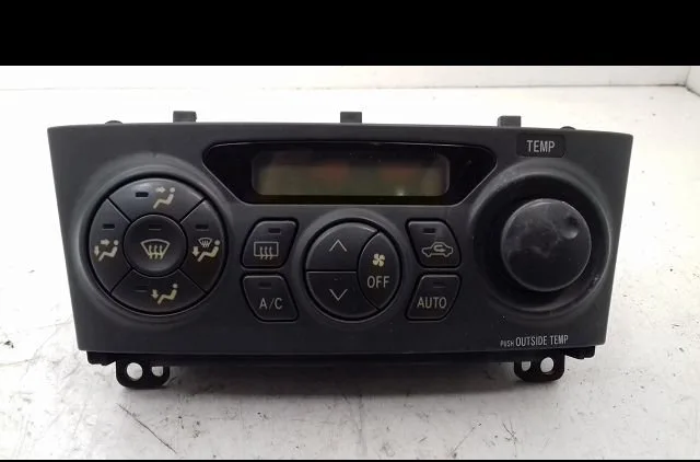 Commande de chauffage Toyota CELICA Coupé (_T23_) 1.8 16v vt-i (zzt230_) (1999-2005) occasion