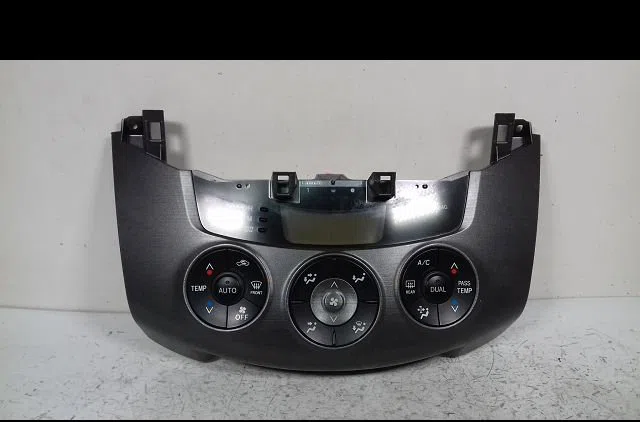 Commande de chauffage Toyota RAV 4 III (_A3_) 2.2 d 4wd (ala30_) (2006-2012) occasion