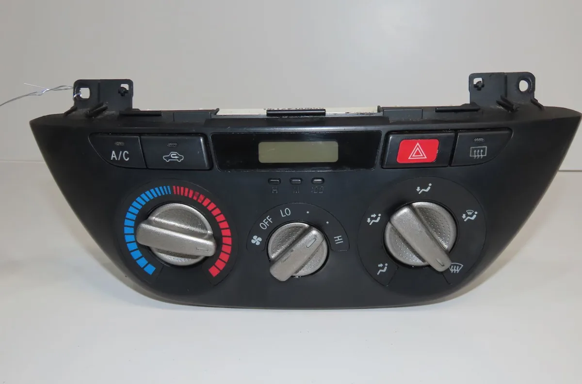 Commande de chauffage TOYOTA RAV4 II 2002 occasion