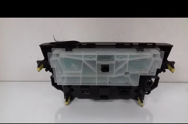 Commande de chauffage Toyota VERSO S (_P12_) 1.4 d4-d (nlp121_) (2010-2016) occasion