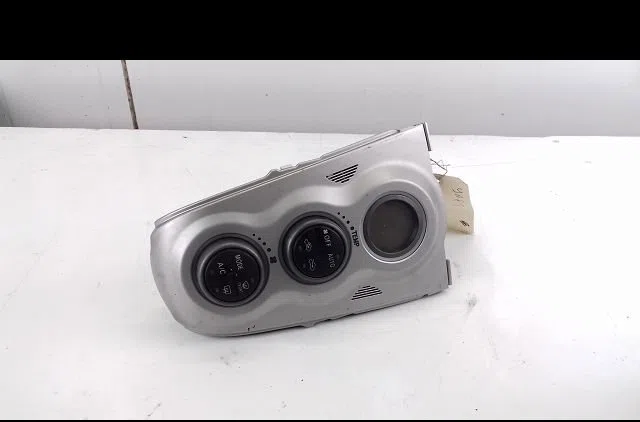 Commande de chauffage Toyota YARIS (_P9_) 1.4 d-4d (nlp90_) (2005-2012) occasion