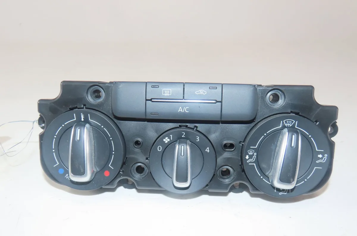 Commande de chauffage Volkswagen BEETLE (5C1, 5C2) 1.2 tsi 16v (2014-2019) occasion