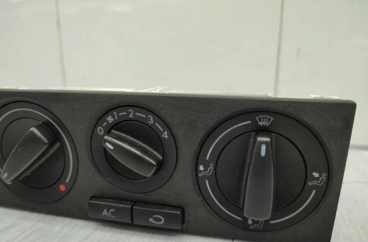 Commande de chauffage VOLKSWAGEN GOLF 4 occasion