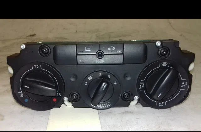 Commande de chauffage Volkswagen GOLF PLUS V (5M1, 521) 1.9 tdi (2005-2009) 5 portes occasion
