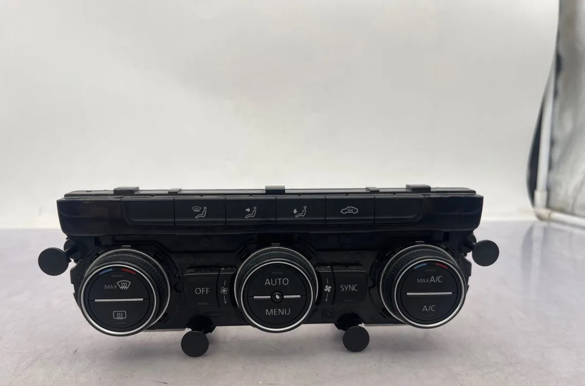 Commande de chauffage VOLKSWAGEN GOLF SPORTSVAN PHASE 1 occasion