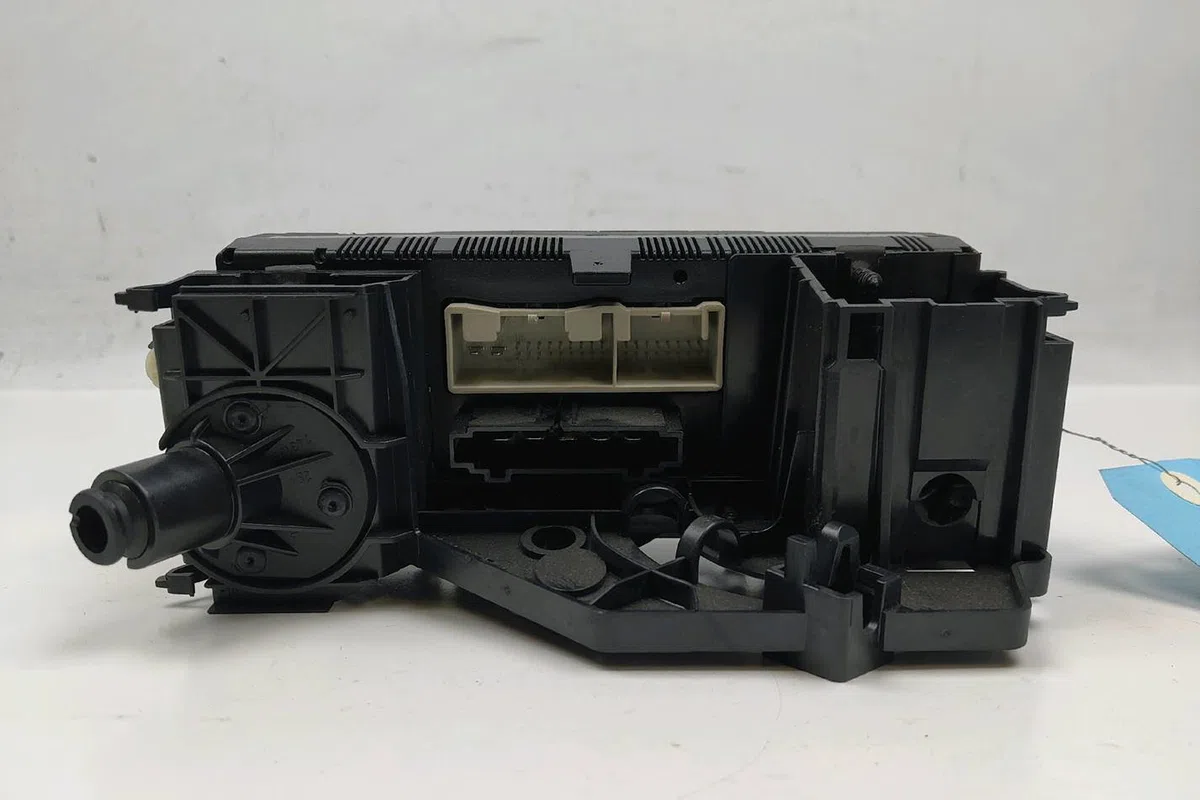 Commande de chauffage Volkswagen GOLF V (1K1) 2.0 tdi 16v (2003-2008) occasion