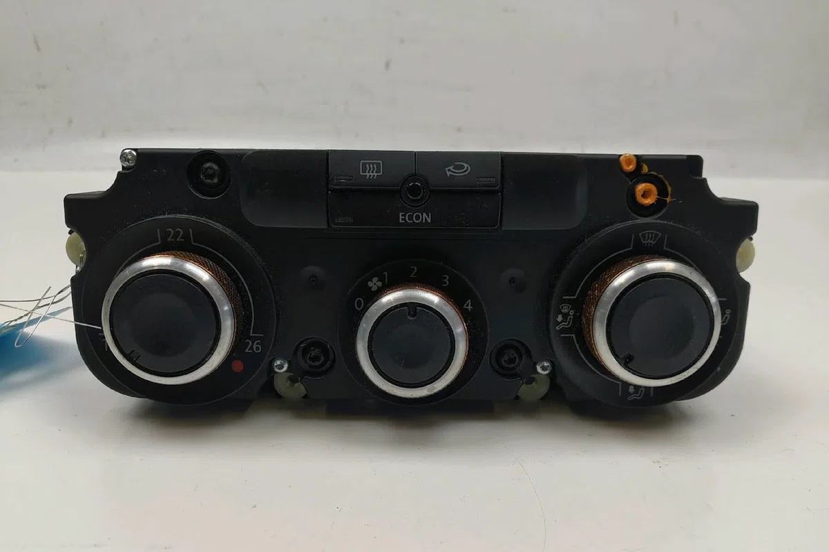 Commande de chauffage Volkswagen GOLF V (1K1) 2.0 tdi 16v (2003-2008) occasion