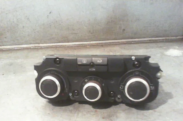 Commande de chauffage VOLKSWAGEN GOLF V Phase 1 11-2003--10-2008 occasion