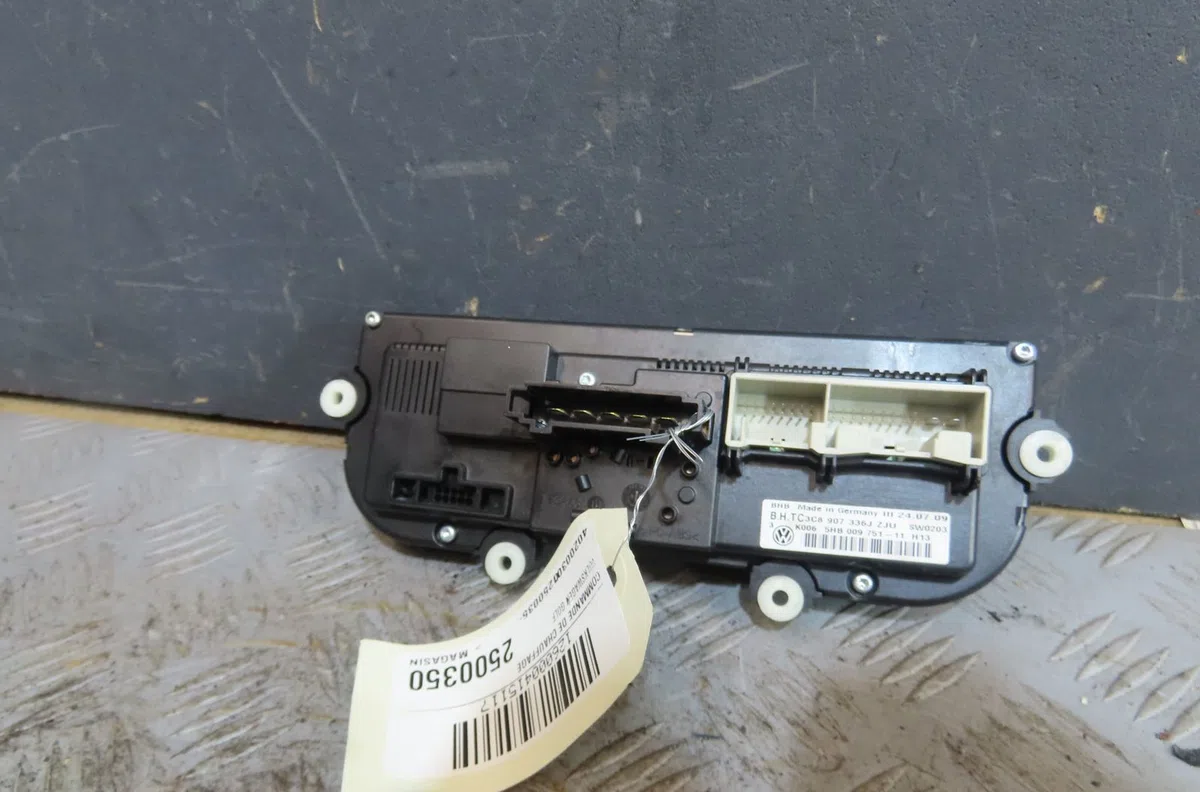 Commande de chauffage Volkswagen GOLF VI (5K1) 1.4 (2008-2012) 5 portes occasion
