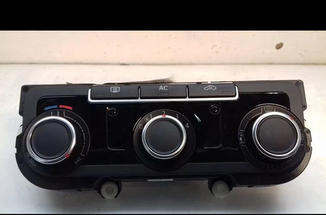 Commande de chauffage Volkswagen GOLF VI (5K1) 1.4 (2008-2012) 5 portes occasion
