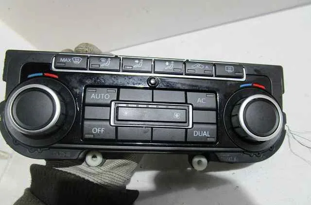 Commande de chauffage VOLKSWAGEN GOLF VI occasion