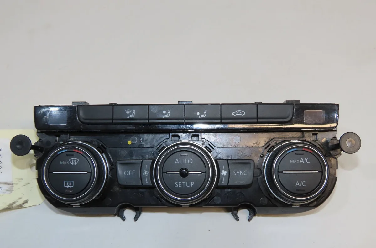 Commande de chauffage Volkswagen GOLF VII (5G1, BQ1, BE1, BE2) 1.4 tsi (2014-2020) occasion