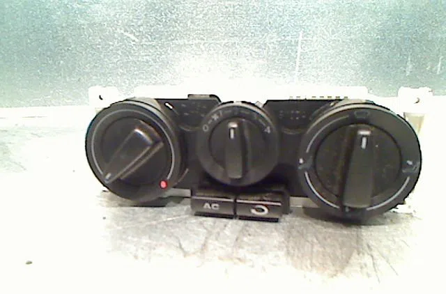 Commande de chauffage VOLKSWAGEN PASSAT 2002 occasion