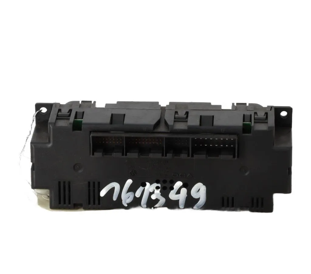 Commande de chauffage Volkswagen PASSAT B5.5 Variant (3B6) 1.9 tdi (2000-2005) occasion