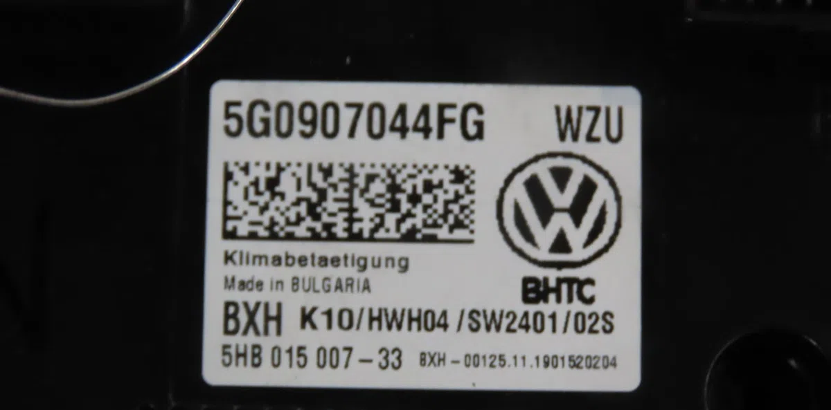Commande de chauffage Volkswagen PASSAT B8 (3G2, CB2) 1.6 tdi (2014) occasion