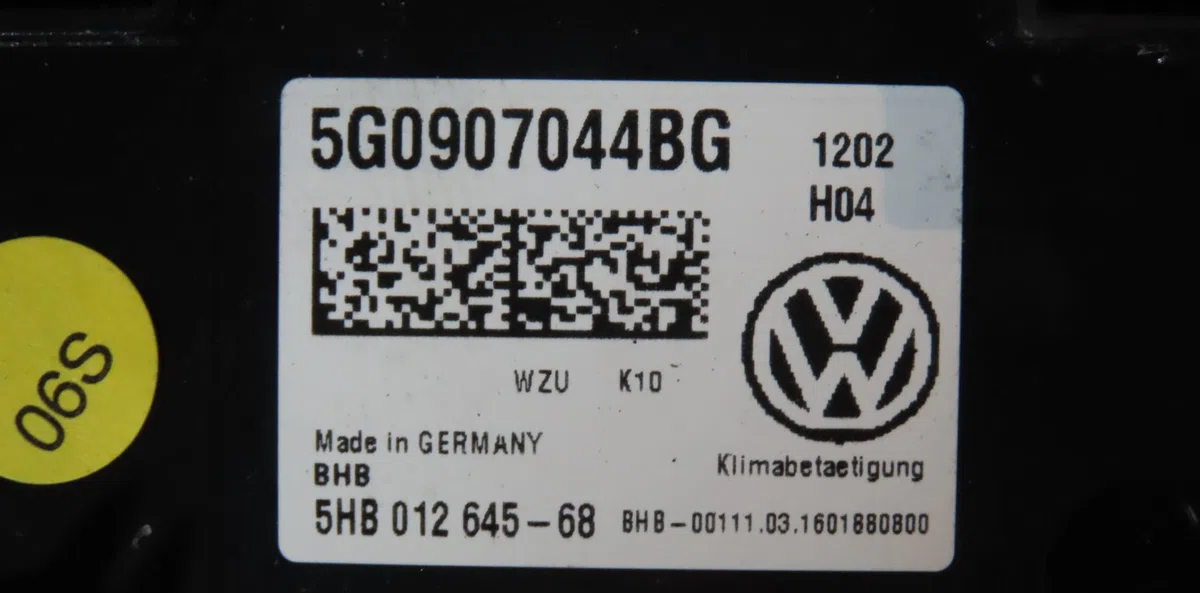 Commande de chauffage Volkswagen PASSAT B8 Variant (3G5, CB5) 2.0 tdi (2014) occasion