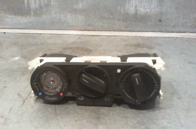 Commande de chauffage VOLKSWAGEN POLO 2008 occasion
