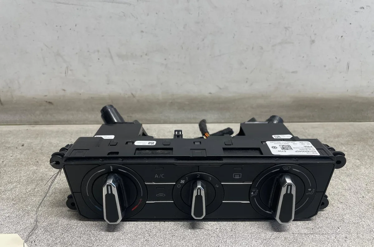 Commande de chauffage Volkswagen POLO VI (AW1, BZ1, AE1) 1.0 mpi (2018) occasion