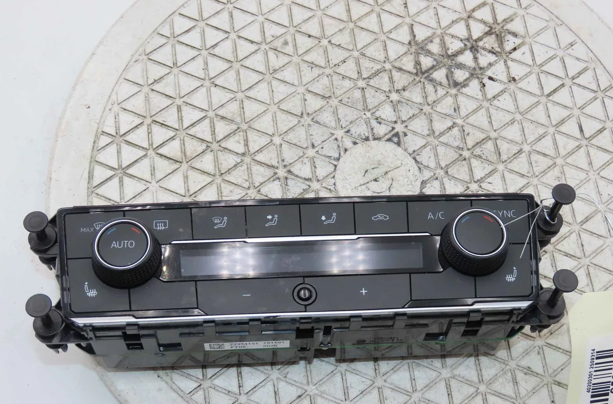 Commande de chauffage VOLKSWAGEN POLO VI occasion