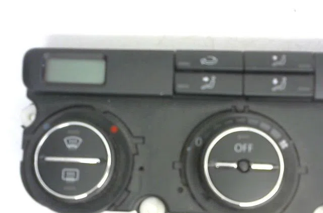Commande de chauffage VOLKSWAGEN TOURAN occasion