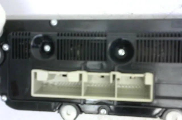 Commande de chauffage VOLKSWAGEN TOURAN occasion