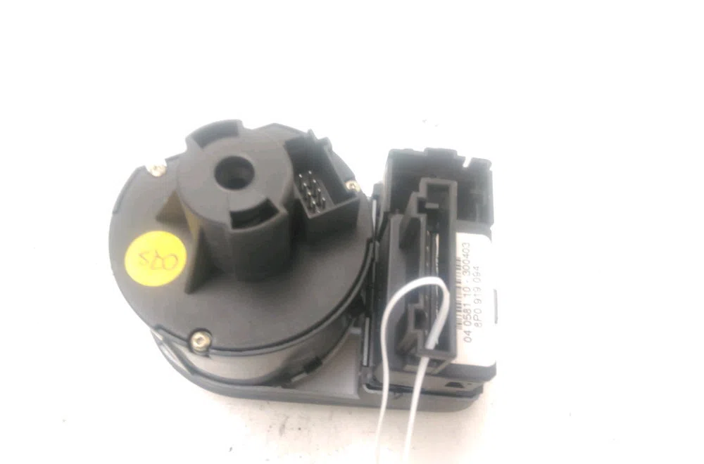 Commande eclairage Audi A3 (8P1) 2.0 fsi (2003-2008) occasion