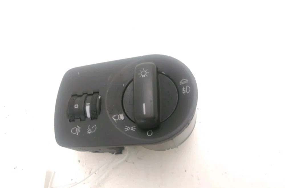 Commande eclairage Audi A3 (8P1) 2.0 fsi (2003-2008) occasion