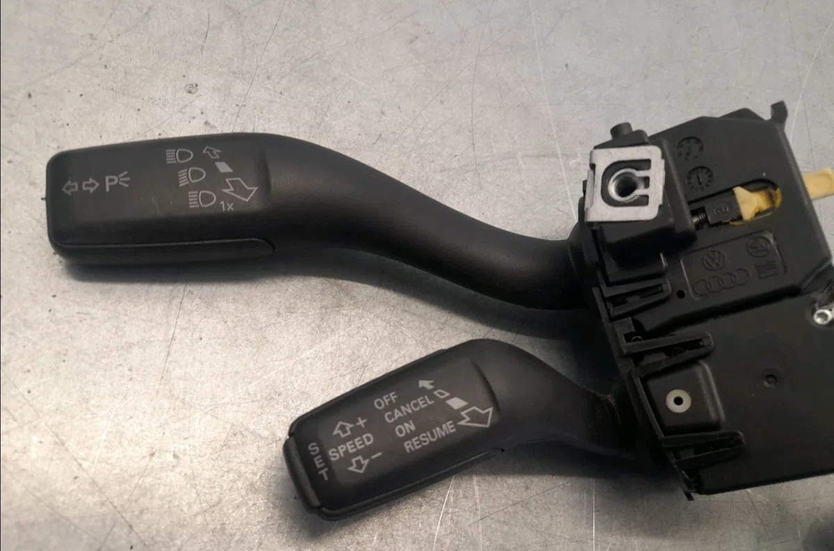 Commande eclairage Audi A3 Décapotable (8P7) 1.8 tfsi (2008-2013) occasion