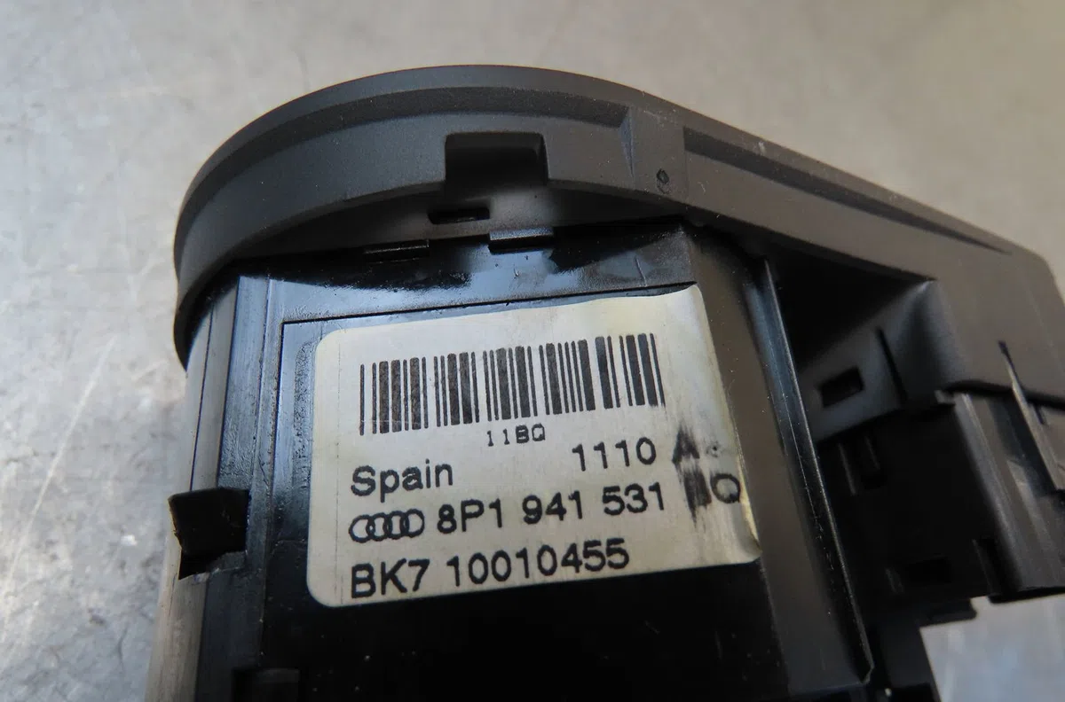 Commande eclairage Audi TT (8J3) 2.0 tfsi quattro (2010-2014) occasion