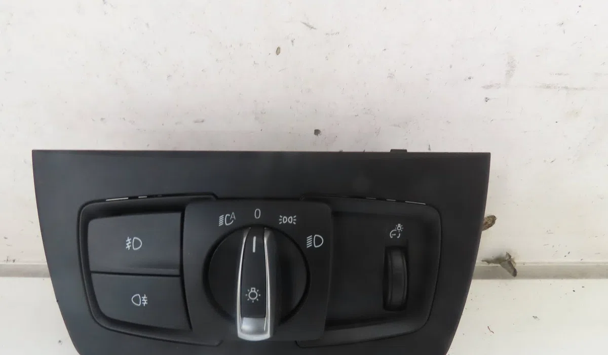Commande eclairage Bmw 4 Coupé (F32, F82) 420 i (2013-2017) occasion