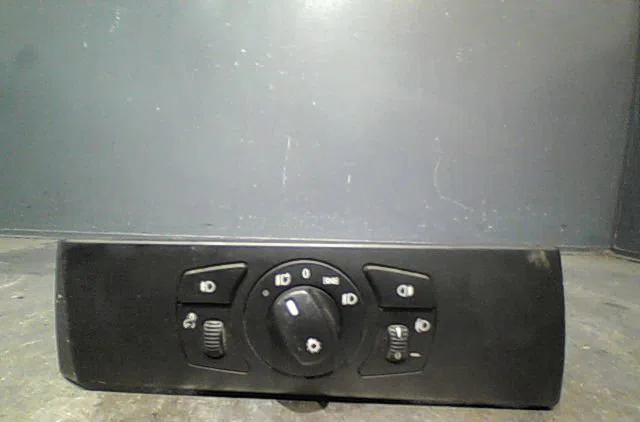 Commande eclairage Bmw 5 (E60) 530 d (2002-2005) occasion