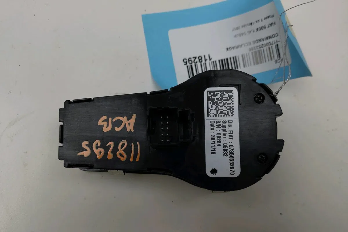 Commande eclairage Fiat 500X (334_) 1.4 (334axc1b, 334axc11) (2014) occasion