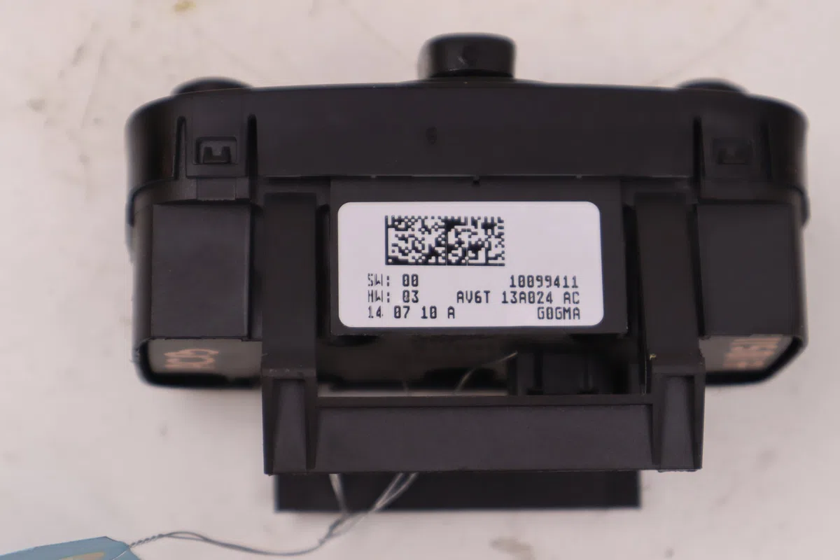 Commande eclairage Ford C-MAX II (DXA-CB7, DXA-CEU) 1.0 ecoboost (2012-2019) occasion
