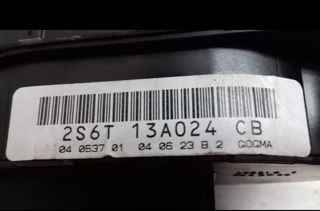 Commande eclairage Ford FIESTA V (JH_, JD_) 1.4 16v (2001-2008) 5 portes occasion