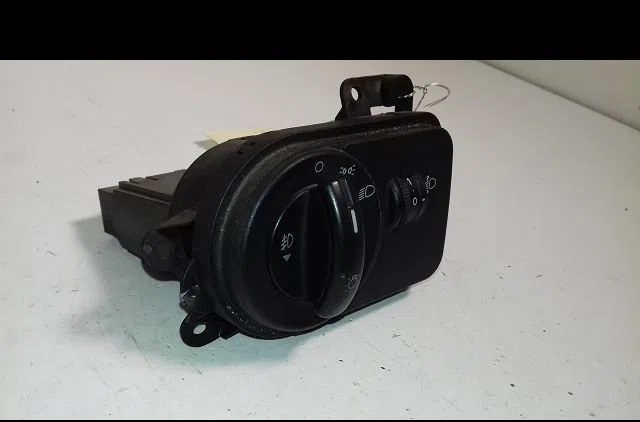 Commande eclairage Ford FIESTA V (JH_, JD_) 1.4 tdci (2001-2008) 5 portes occasion