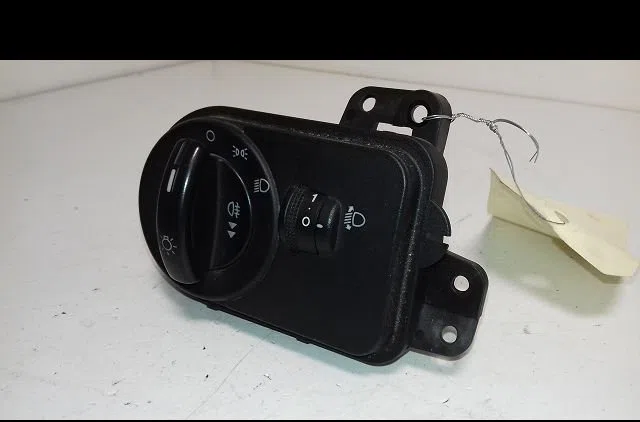 Commande eclairage Ford FIESTA V (JH_, JD_) 1.4 tdci (2001-2008) 5 portes occasion