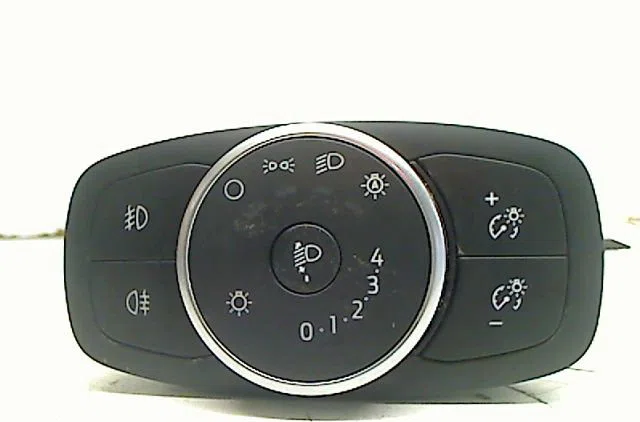 Commande eclairage FORD FOCUS IV occasion