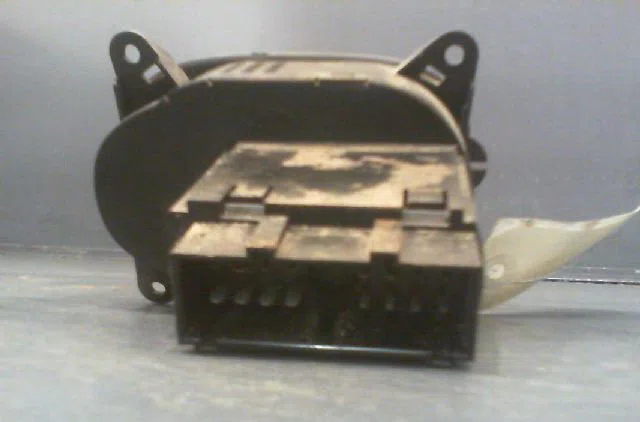 Commande eclairage Ford TRANSIT CONNECT (P65_, P70_, P80_) 1.8 di (2002-2013) occasion