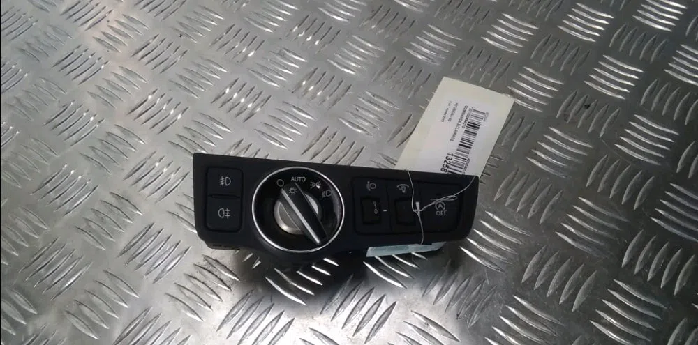 Commande eclairage Hyundai I40 I CW (VF) 1.7 crdi (2015-2019) occasion