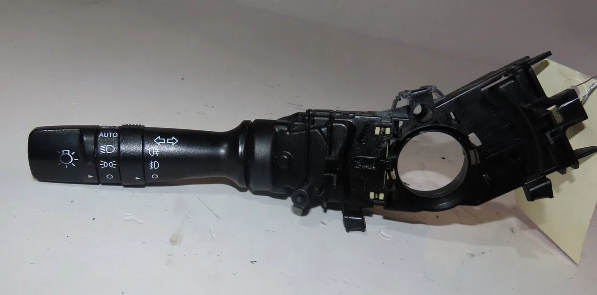 Commande eclairage Hyundai Ix20 (JC) 1.4 crdi (2010-2019) occasion