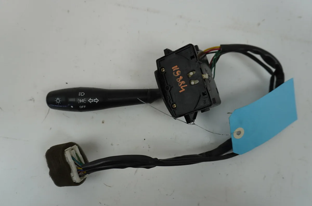 Commande eclairage Hyundai PONY I (X-3) 1.3 i 12v (1994-2000) occasion
