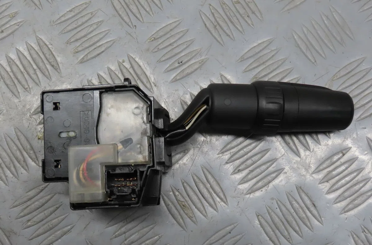 Commande eclairage Mazda 3 (BK) 1.6 (bk14) (2003-2009) occasion