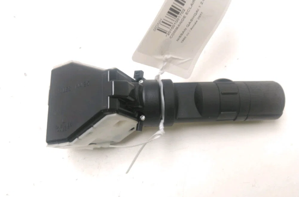 Commande eclairage Nissan QASHQAI - QASHQAI 2 I (J10, NJ10, JJ10E) 2.0 dci traction intégrale (2007-2013) 5 portes occas