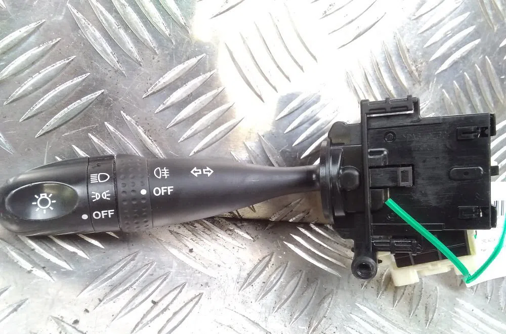 Commande eclairage Opel AGILA (B) (H08) 1.0 (f68) (2008-2011) occasion