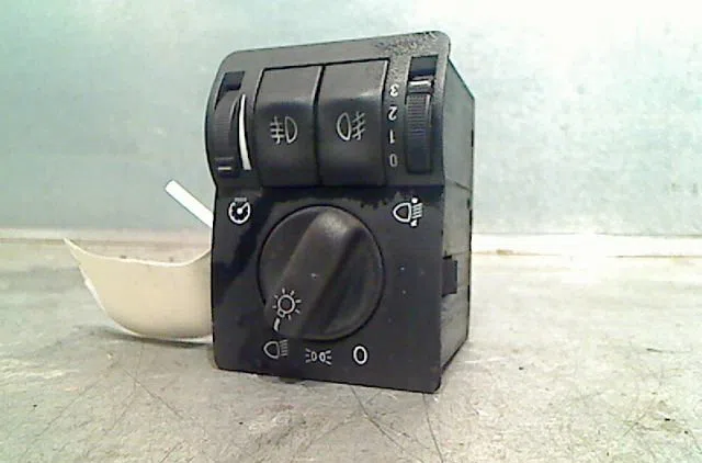 Commande eclairage OPEL ASTRA 2003 occasion