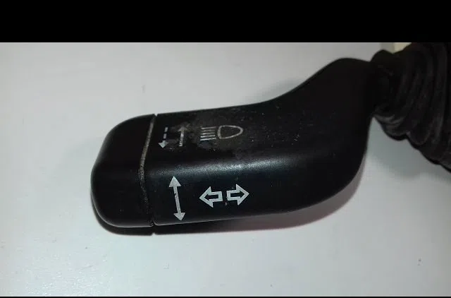 Commande eclairage Opel CORSA D (S07) 1.2 (l08, l68) (2006-2014) 5 portes occasion
